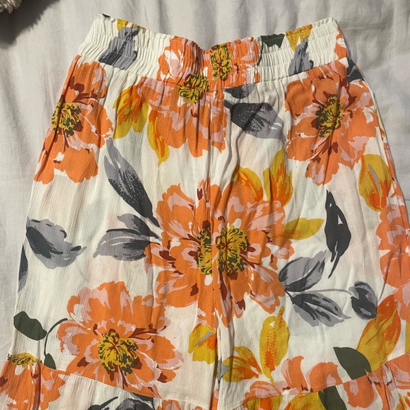 NWT Blue B. Floral Print Flared Flowly Lightweight Palazzo Pants Sz M - Picture 5 of 6